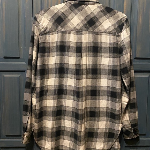 Athleta plaid flannel - Picture 2 of 13